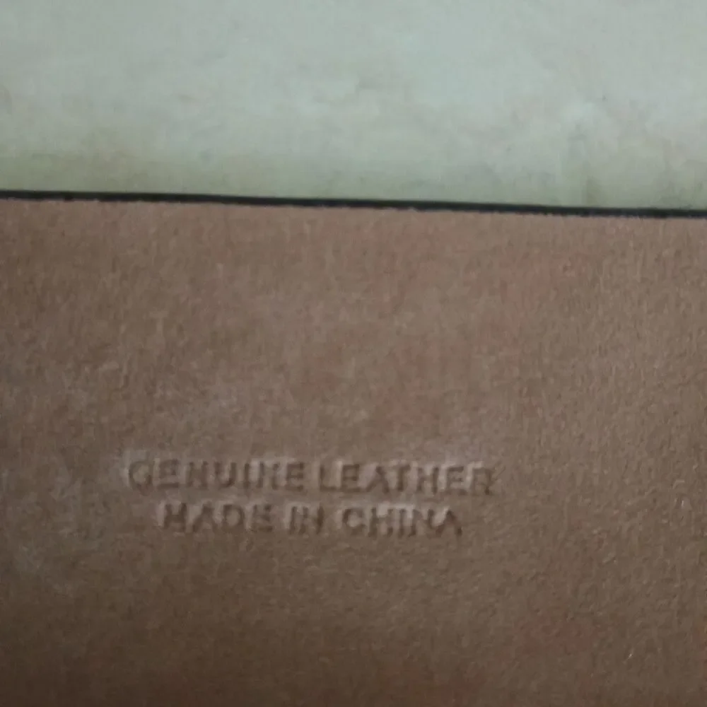 Ann Taylor Belt Croc-embossed Leather 2” Wide Suede-Lined Size XS 29-33” Brown